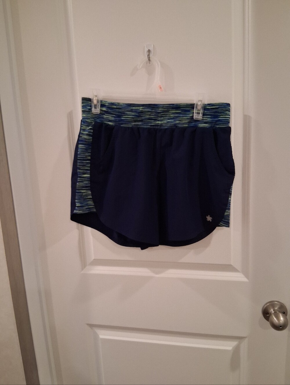 tek gear Navy Athletic Shorts with Multicolor Blue-Green Waistband Size Medium